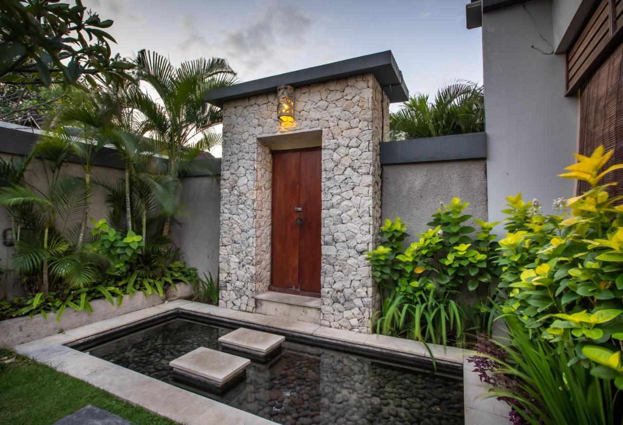 Villa Nadya Seminyak  Exterior photo